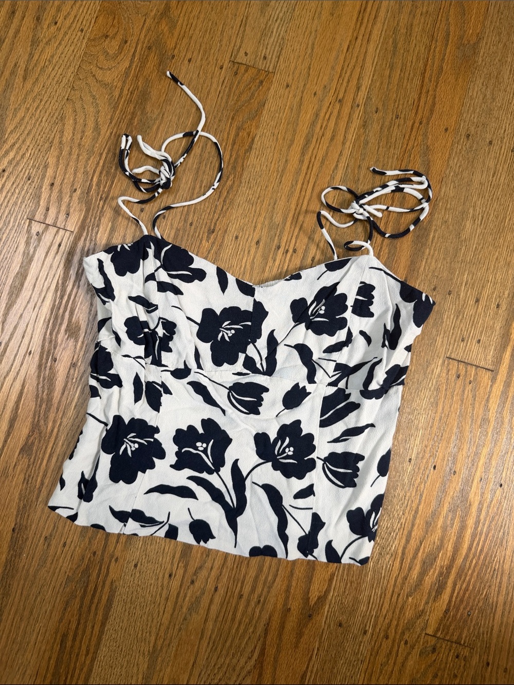 Old Navy Navy & White Floral Tie-Strap Crop Camisole